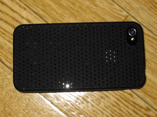 iPhone4 griffinのシリコンケース背面